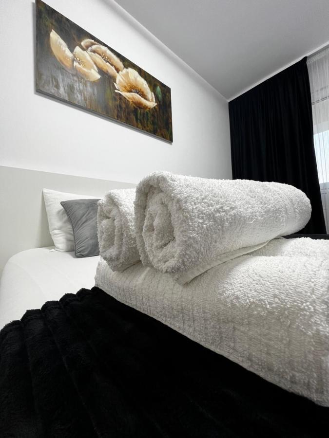 New Residence Apartament Popesti-Leordeni Kültér fotó